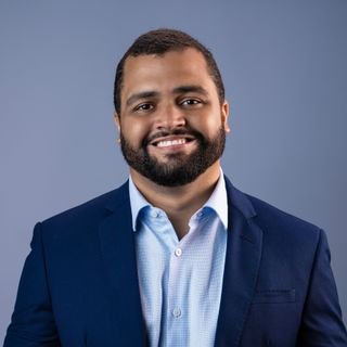 Dr. Mário Firmino