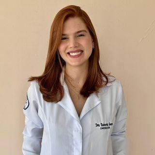 Dra. Roberta Xavier Soares Vieira