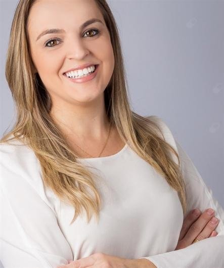 Dra. Janaina Bittencourt Cunha