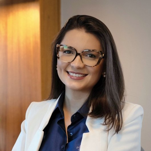 Dra. Marina Maia Siqueira
