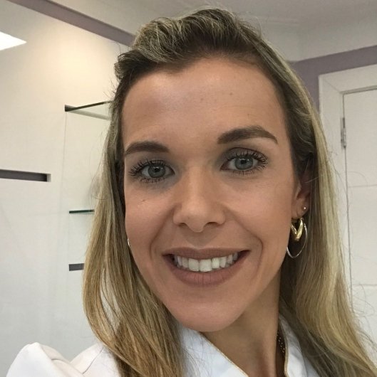 Dra. Juliana Fonte