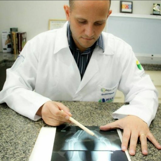 Dr. Régis Cabral
