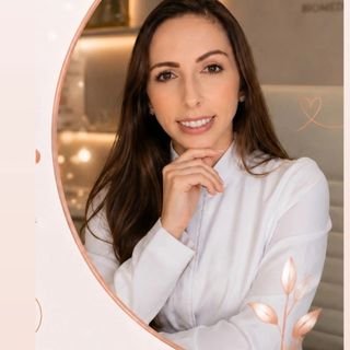 Dra. Floriane Pasquier