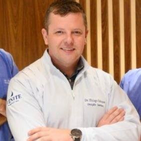 Dr. Thiago Valente