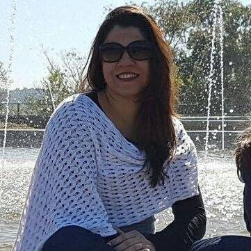 Dra. Adriana Avelar Passarini