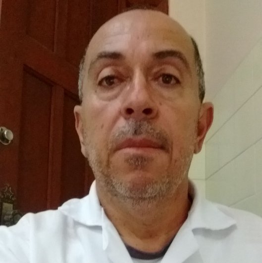 Dr. Vitor Hugo Goncalves