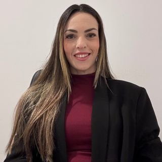 Dra. Bruna Agostini