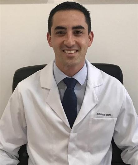 Dr. Raphael Barroso Kato