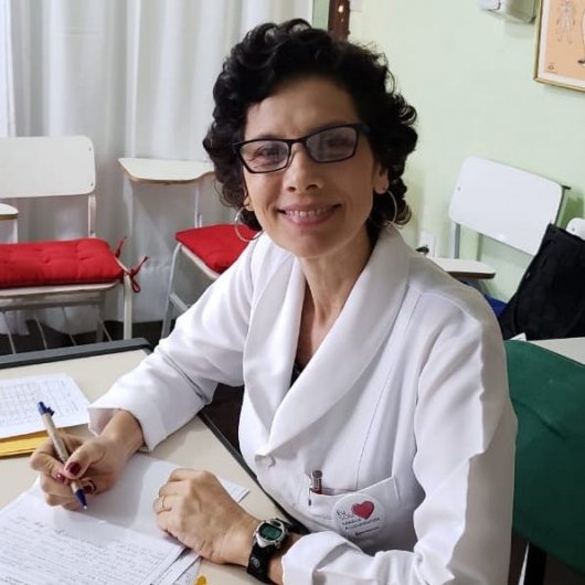 Dra. Adriana Aiex