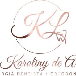 Dra. Karoliny De Almeida Lima