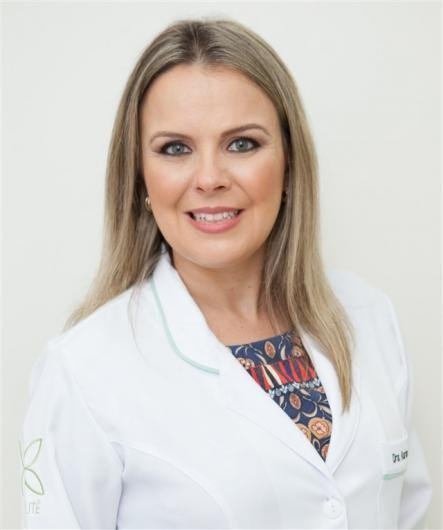 Dra. Karina Monteiro
