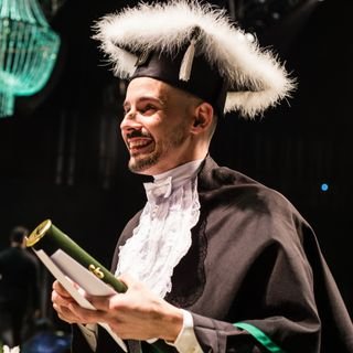 Dr. Lucas Rocha