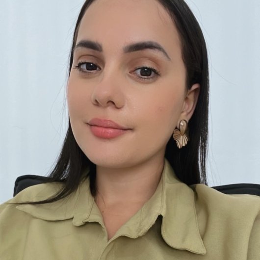 Aline Ferreira Pereira