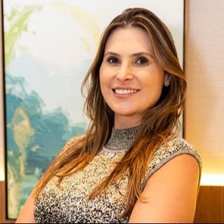 Dra. Mariana Pereira Aquino
