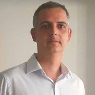 Dr. Luis Roberto Gonçalves