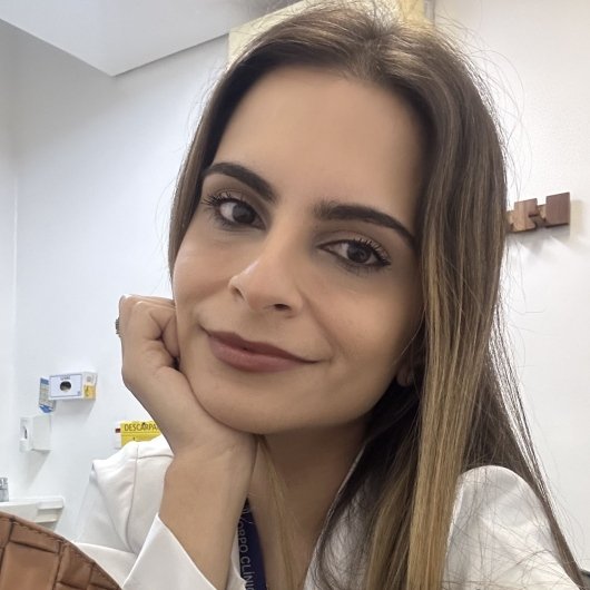 Dra. Camilla Camargo