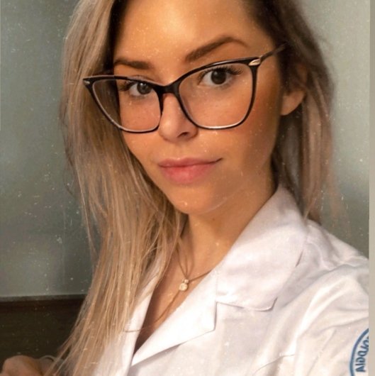 Dra. Isabelle Muller