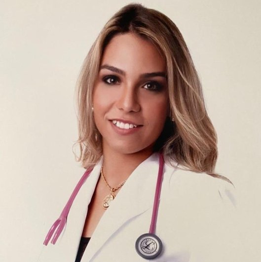 Dra. Fernanda de Araujo Canário Ferrer Lima