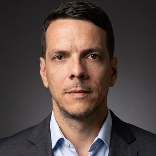 Dr. Thiago Alessi Rabelo Marinho