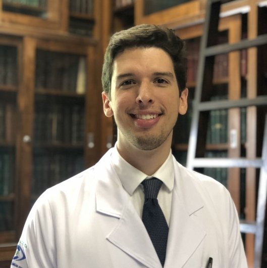Dr. Marcell Campos de Oliveira Pinheiro