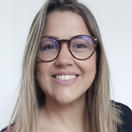 Dra. Ana Flávia Johnson