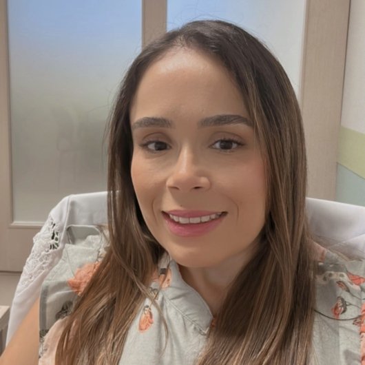 Dra. Kênia Marice De Oliveira