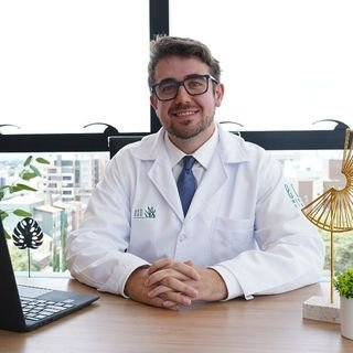 Dr. Luis E. B. M. Zubko