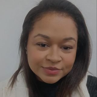FABÍOLA CÍNTIA SOUZA MENDONÇA