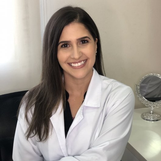 Dra. Ana Paula Lodi