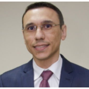 Dr. Regis Marcelo Fidelis