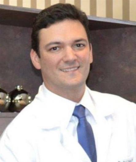 Dr. Davi Calixto Pires