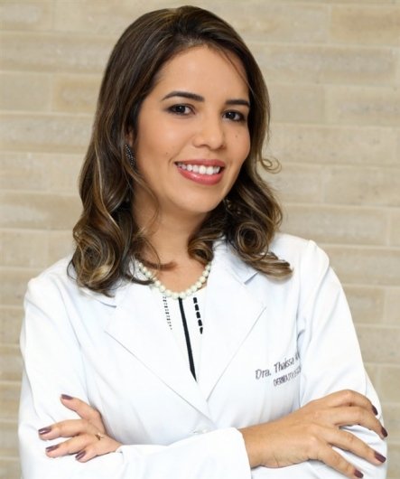 Dra. Thaíssa Araújo