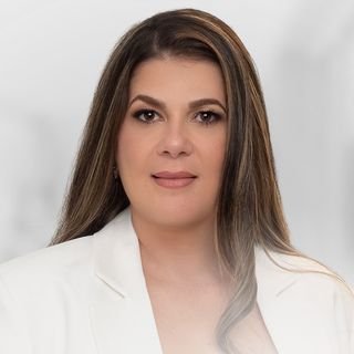 Dra. Ana Paula Vaz de Carvalho