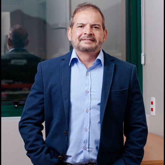 Dr. Marcio Lodi