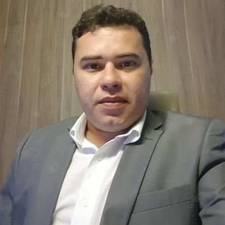 Dr. Leonardo Adolpho