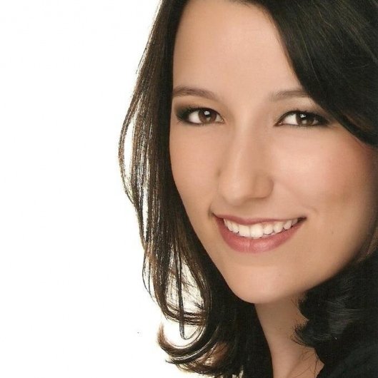 Dra. Juliana Ducatti Almeida