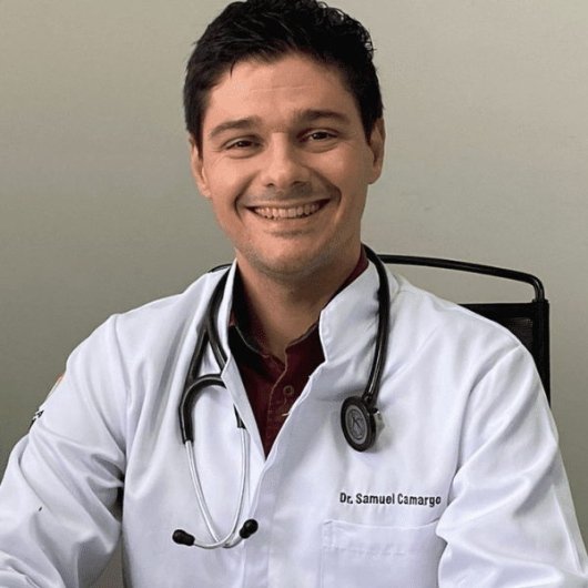 Dr. Samuel Camargo