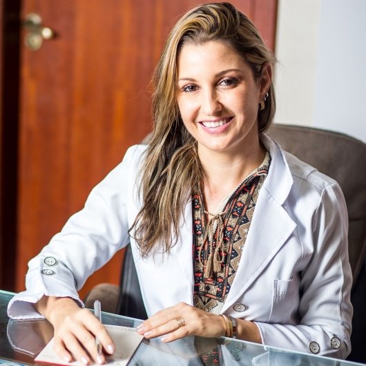 Dra. Cristiame Calheiros
