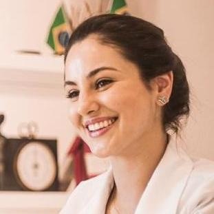 Dra. Roberta Marobin