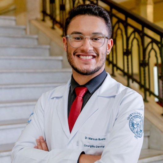 Dr. Marcus Bueno