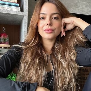 Dra. Bruna Cunha Medeiros