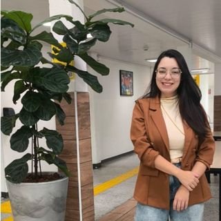 Dra. Daniele Lira Freitas