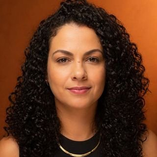 Dra. Karoline Peixoto