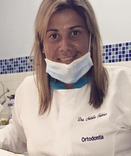 Dra. Natália Faleiros