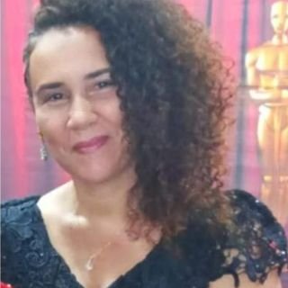 Marisa Borges Correa .