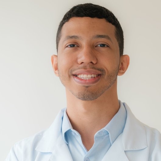 Dr. Felipe Freire da Silva