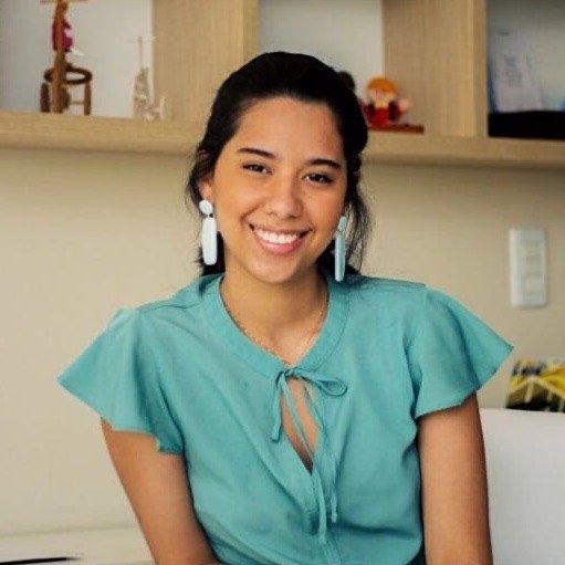 Dra. Anny C G Nolasco