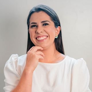 Dra. Isabella da Siva