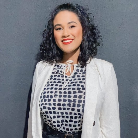 Dra. Sarah Indianara Maciel de Azevedo Pereira