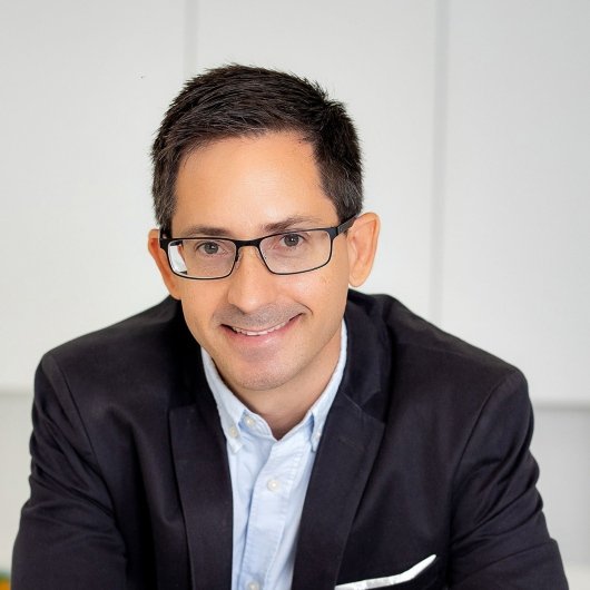 Dr. Walter Pin